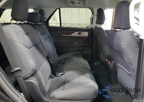 2025 Ford Explorer Active z USA, uszkodzony, nr VIN 1FMUK8DH4SGA93119